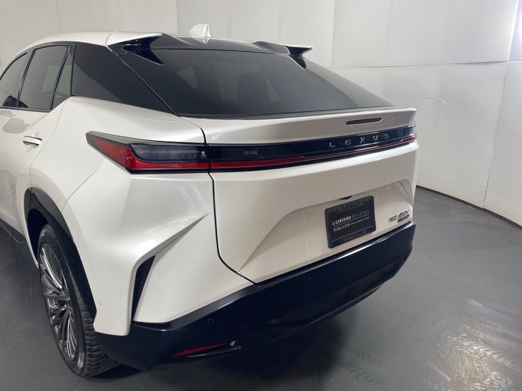 Certified 2023 Lexus RZ 450e Premium w/ Accessory Package (2T) AWD/4WD image 9