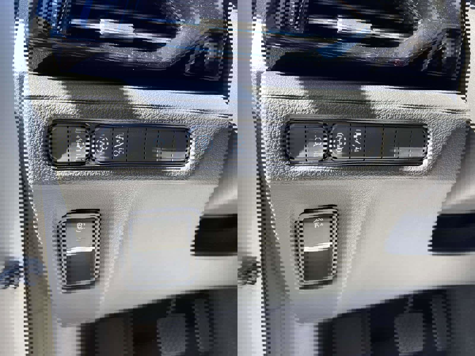 Certified 2023 Acura MDX SH-AWD image 23