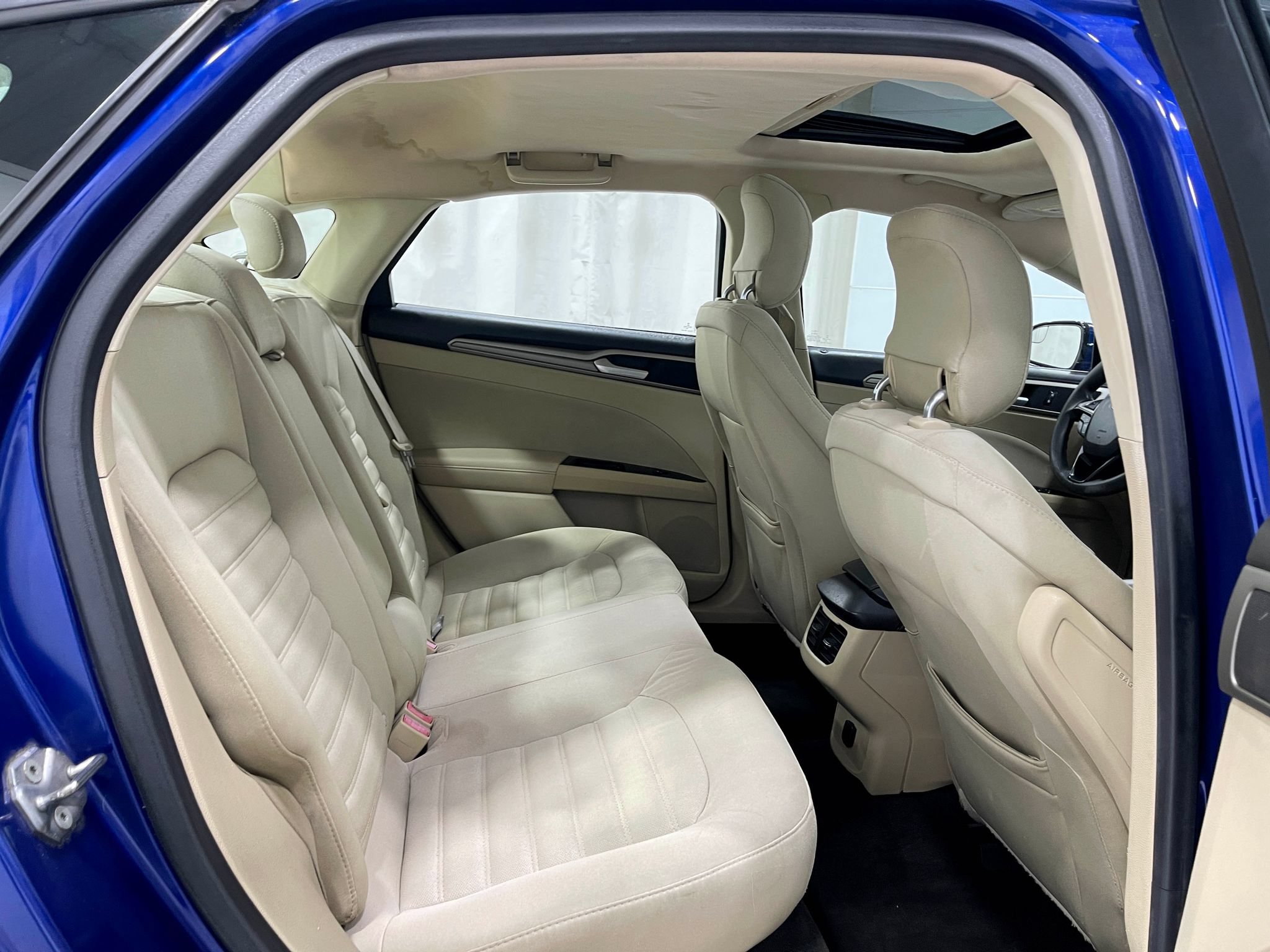Used 2013 Ford Fusion SE FWD image 28