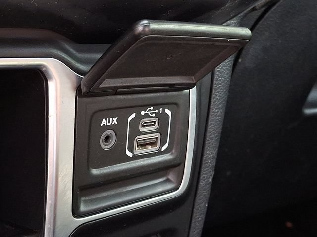 Used 2020 Jeep Wrangler Sport AWD/4WD image 25