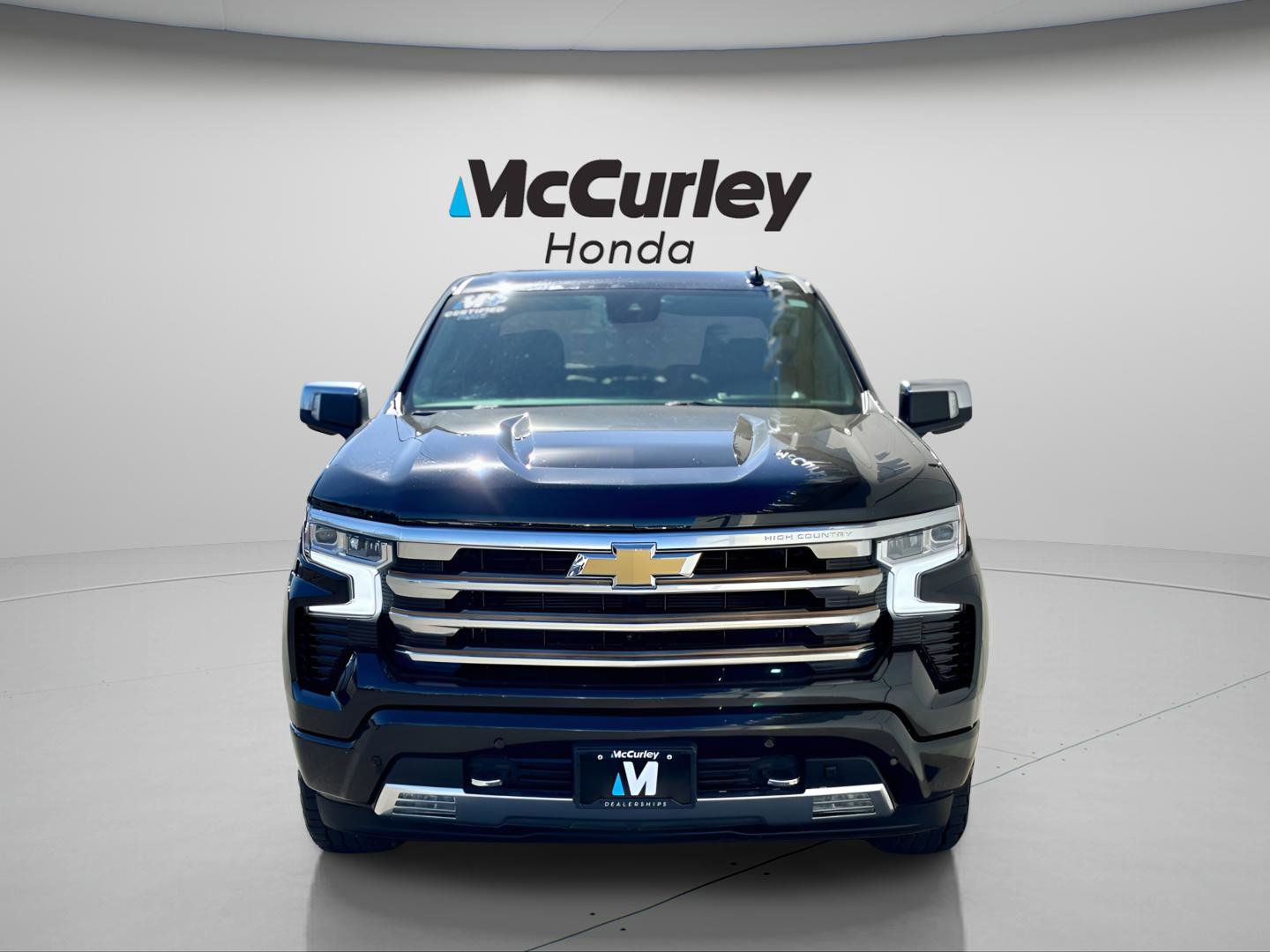 Used 2022 Chevrolet Silverado 1500 High Country image 8