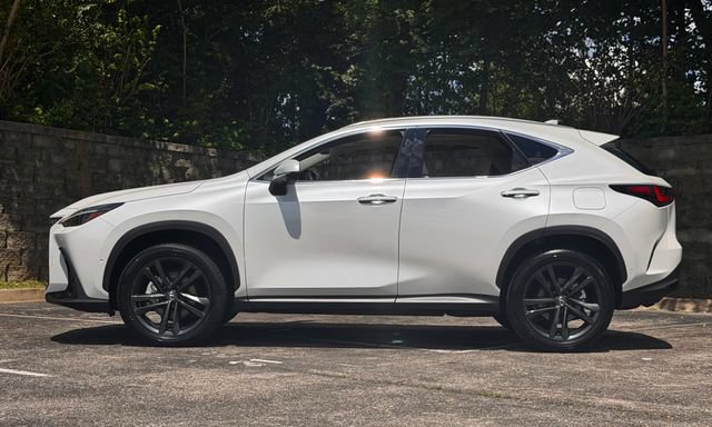 Certified 2025 Lexus NX 450h+ AWD w/ Accessory Package (K3) image 9