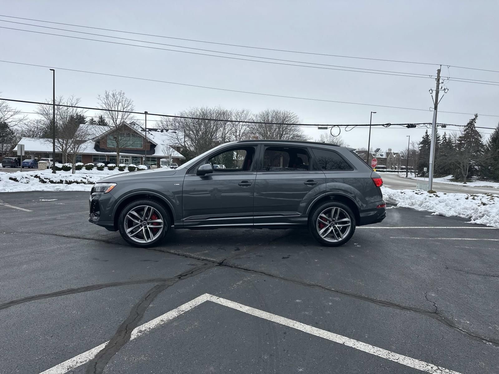 New 2026 Audi Q7 3.0T Prestige image 4