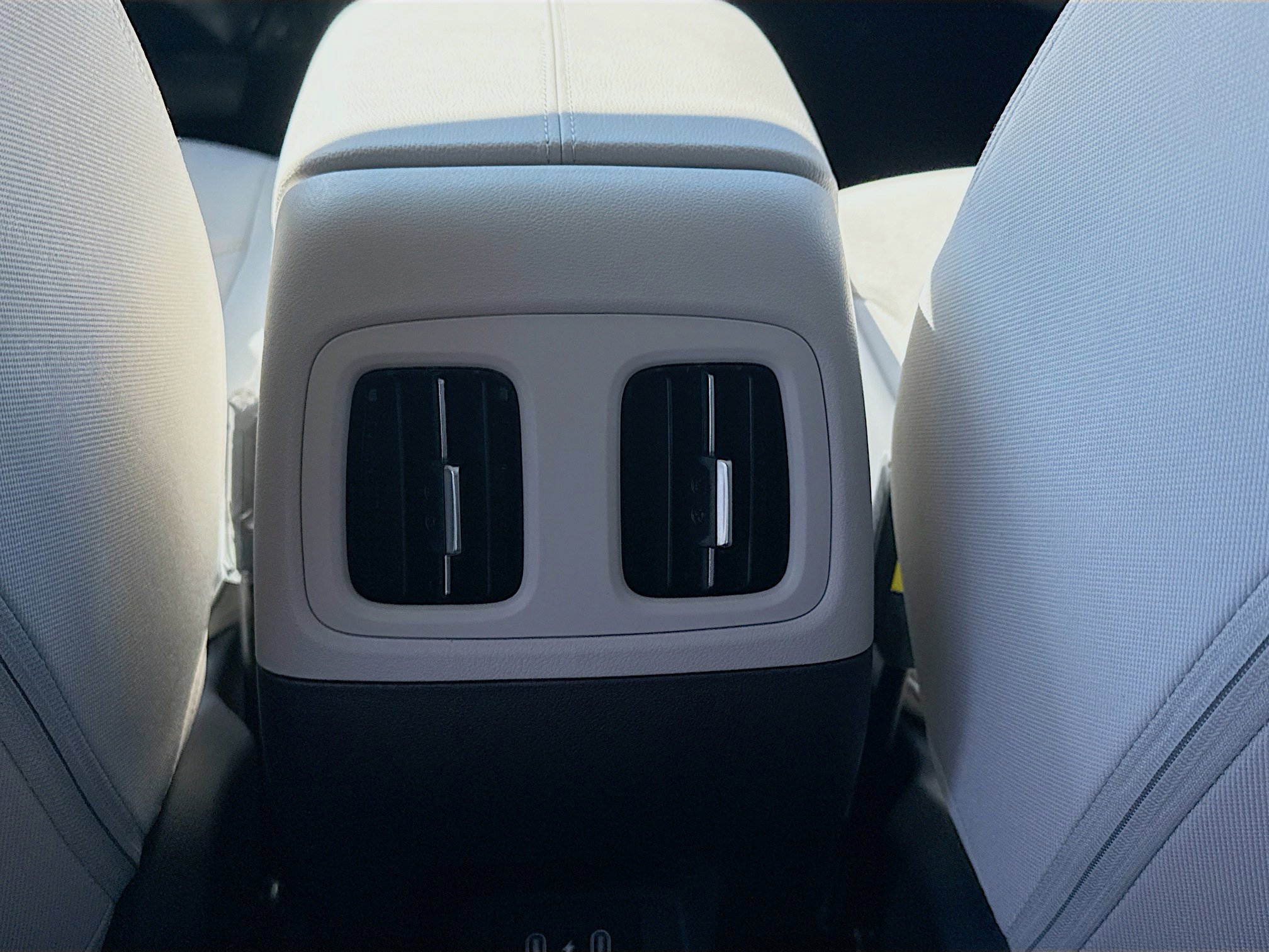 New 2026 Hyundai Tucson SEL FWD image 17