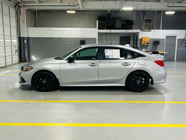 Used 2023 Honda Civic Sport image 14