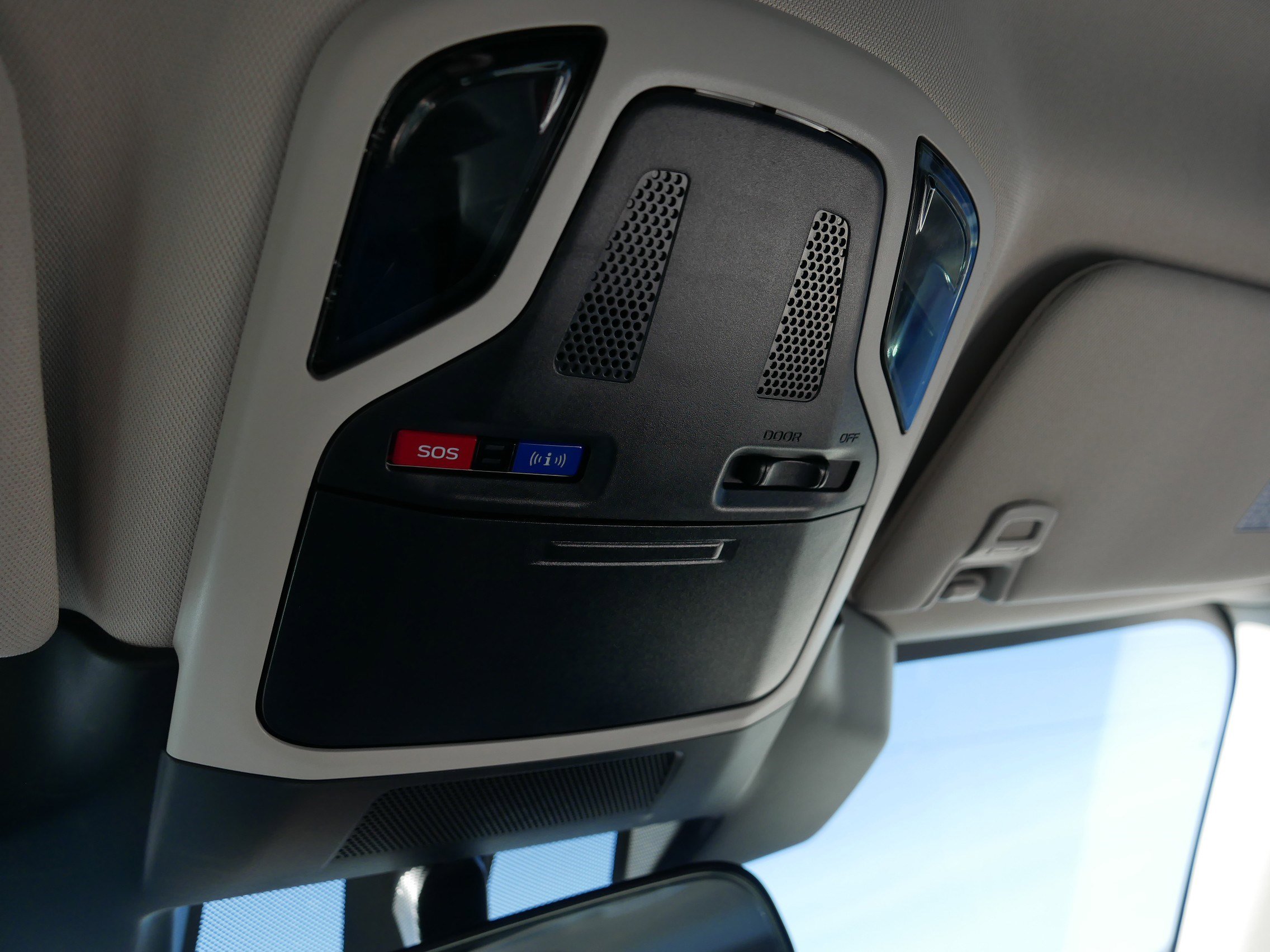 Used 2025 Subaru Legacy Premium image 32