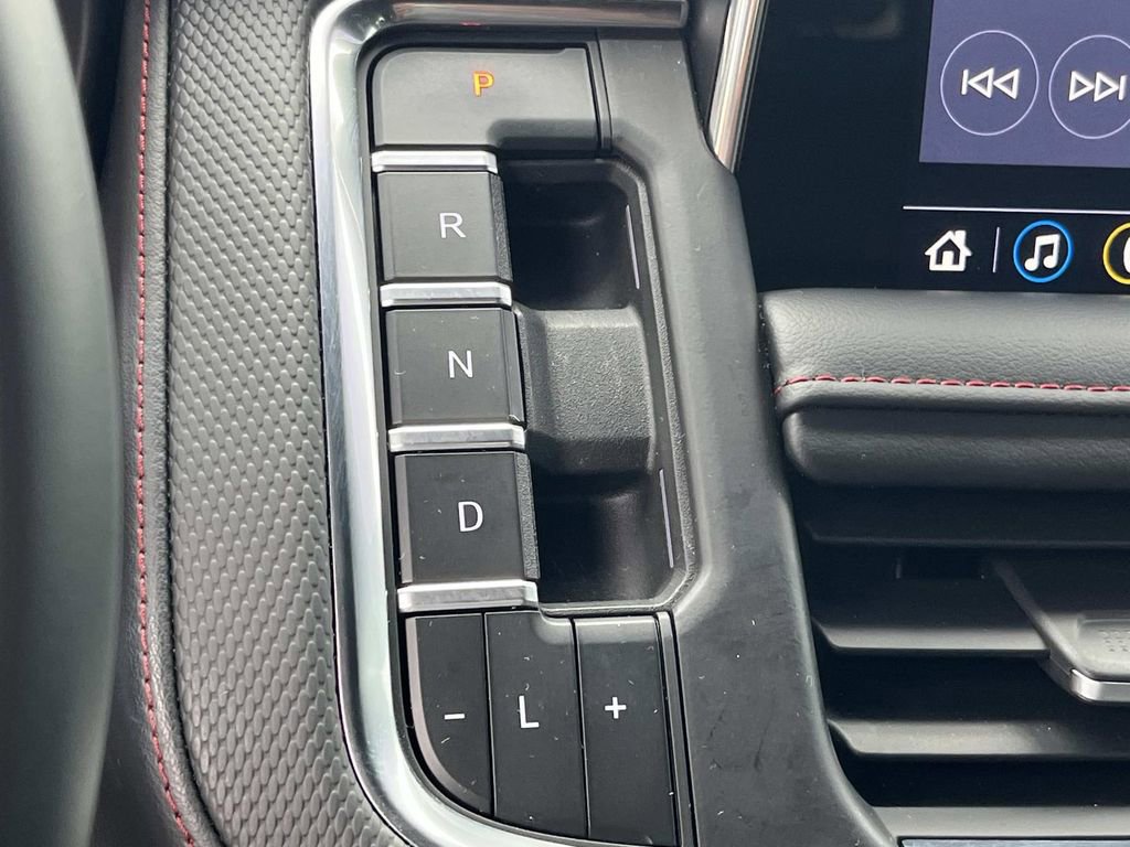 Used 2021 Chevrolet Tahoe RST image 33