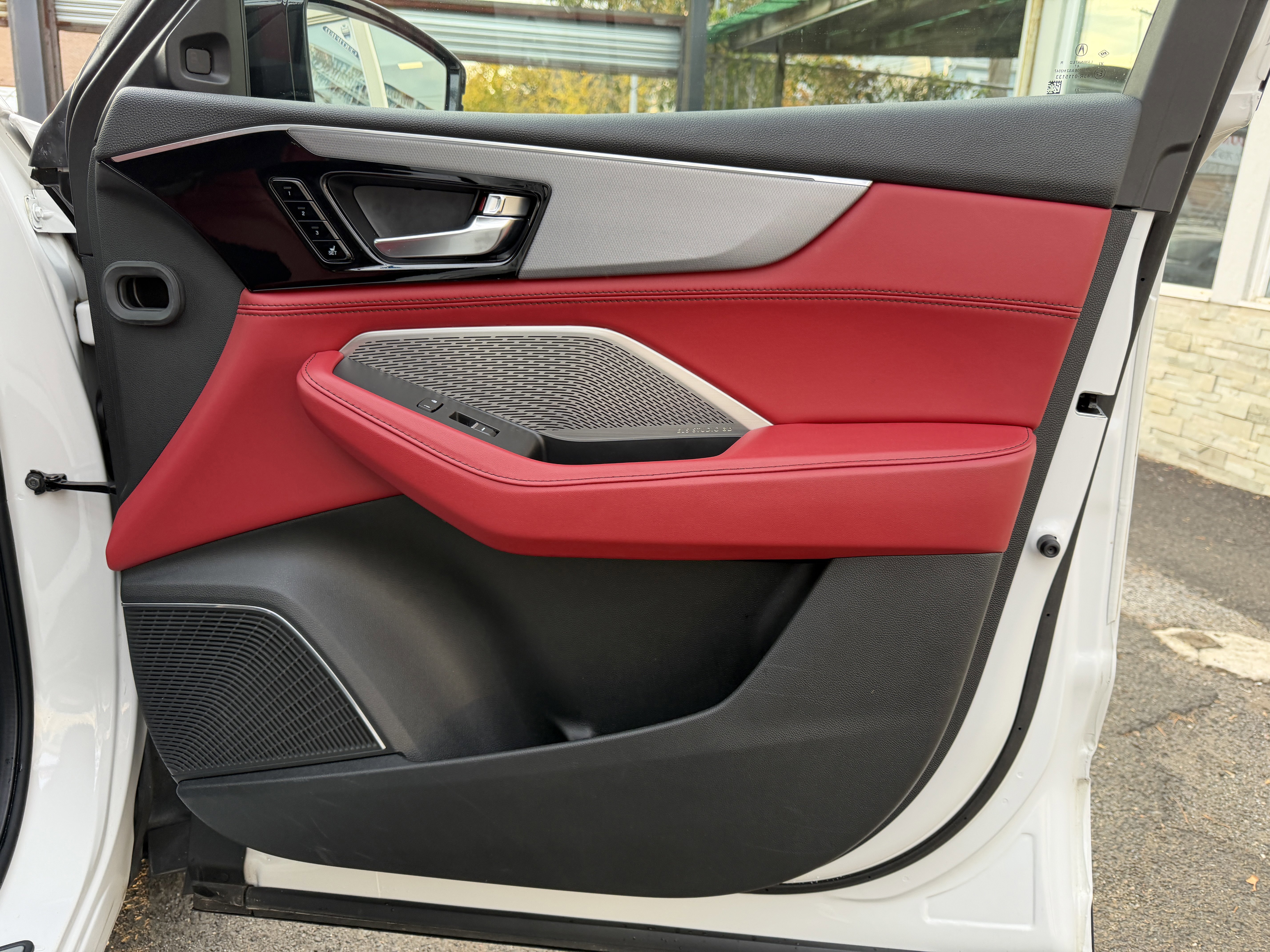 Used 2023 Acura MDX A-Spec image 51