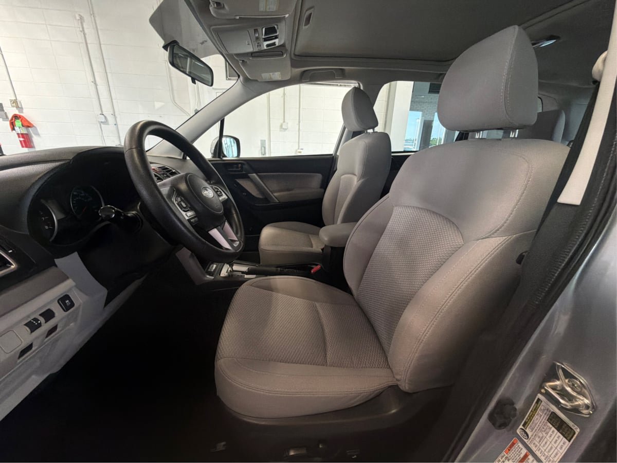 Used 2018 Subaru Forester 2.5i Premium w/ Protection Package #3A AWD/4WD image 9