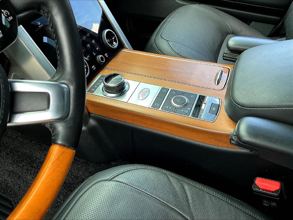 Used 2021 Land Rover Range Rover P525 Westminster Edition LWB AWD/4WD image 18