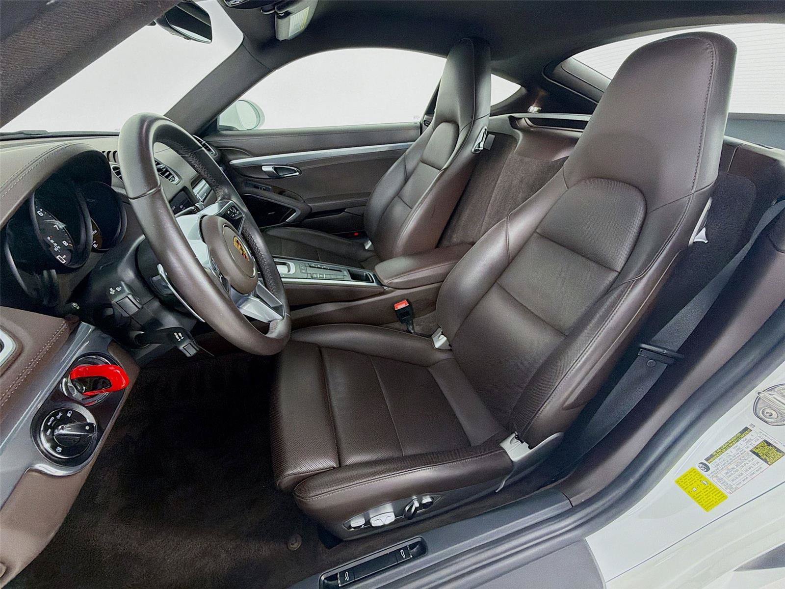 Certified 2022 Porsche 718 Cayman RWD image 5