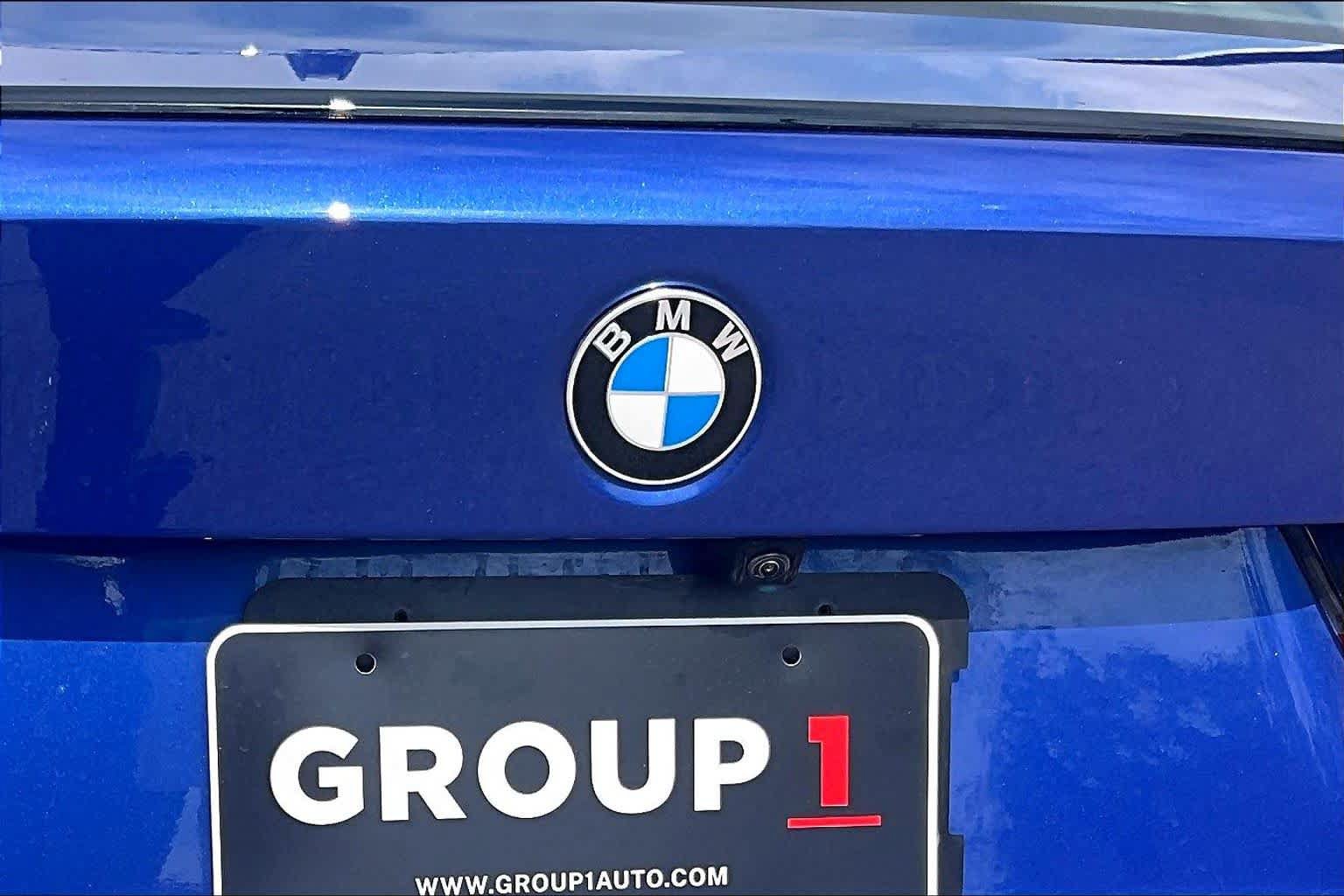 Used 2026 BMW 330i Sedan w/ M Sport Package RWD image 9