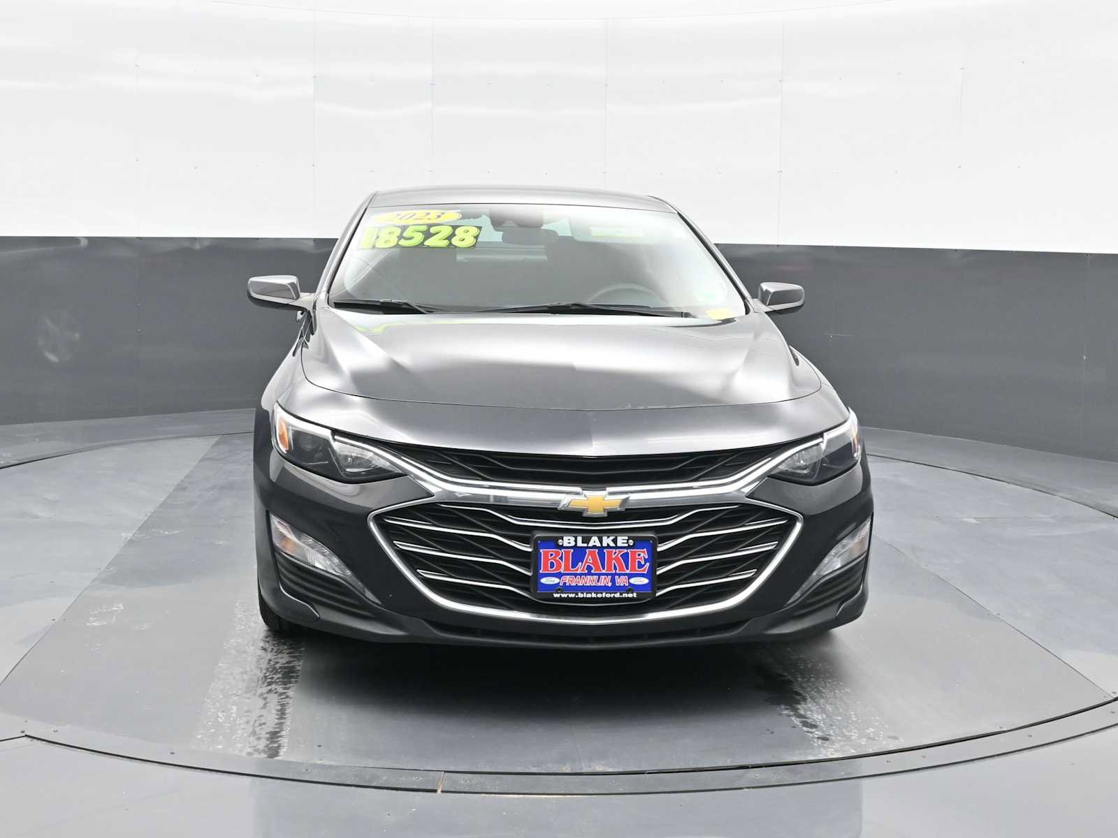 Used 2023 Chevrolet Malibu LT image 3