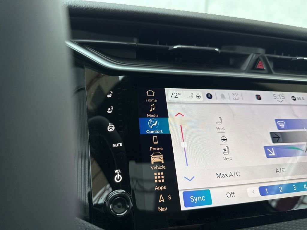 New 2026 Jeep Cherokee Overland w/ Advanced Pro Tech Group image 20