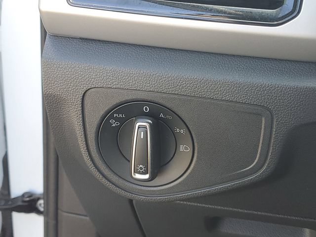 Used 2022 Volkswagen Atlas SEL AWD/4WD image 20