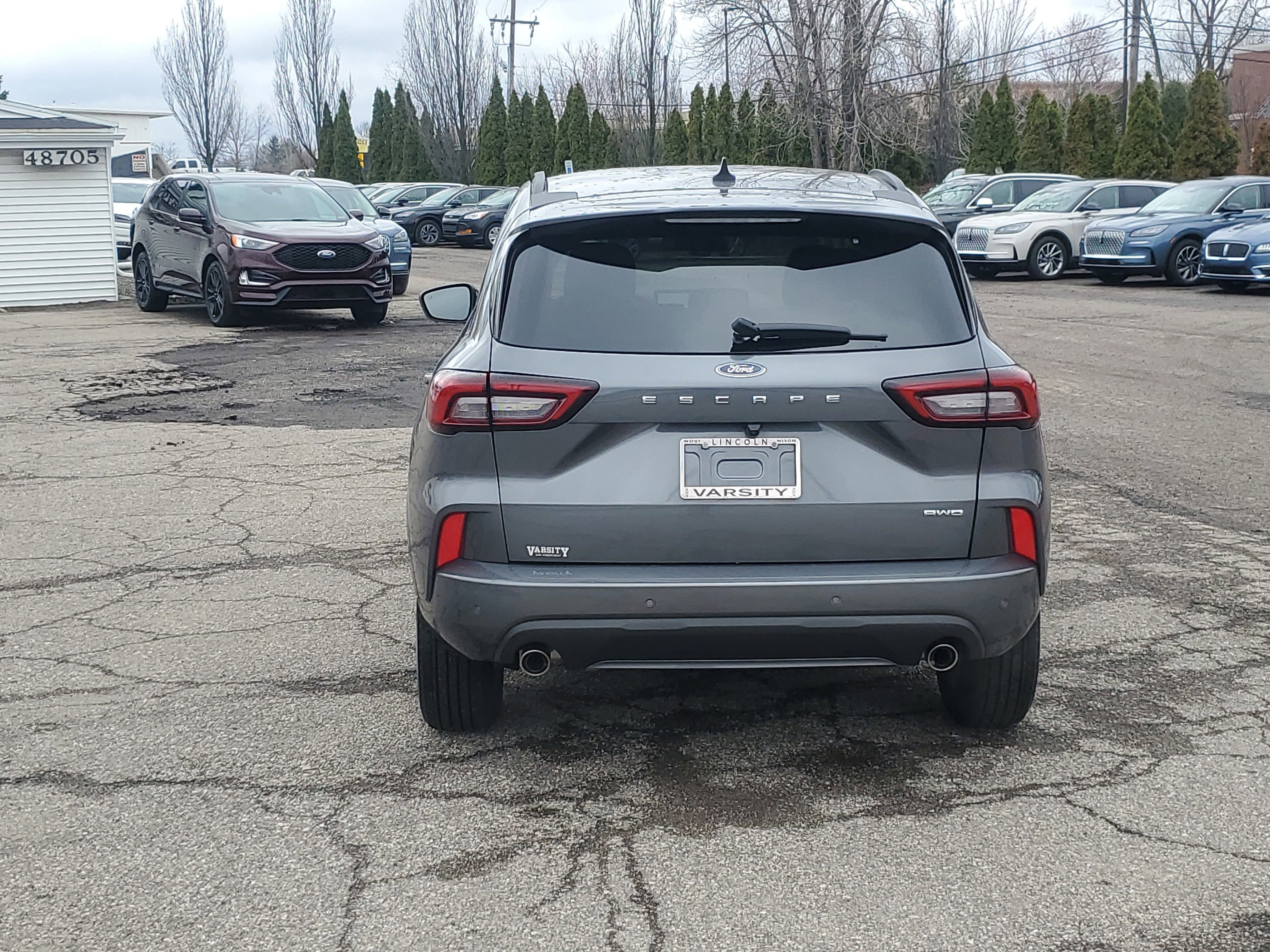 Used 2023 Ford Escape ST-Line Select w/ Tech Pack #2 AWD/4WD image 5