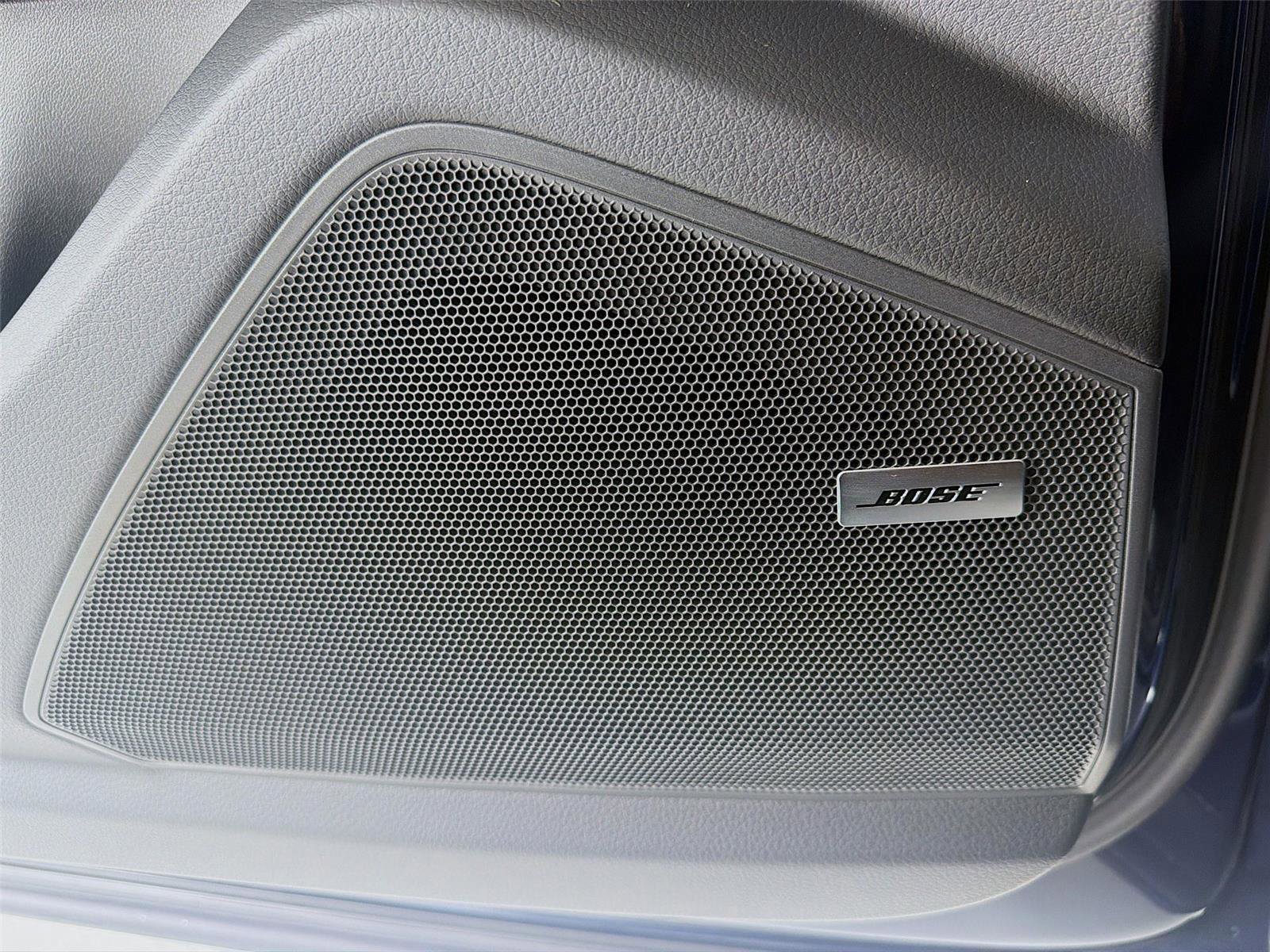 New 2026 Porsche Cayenne image 9