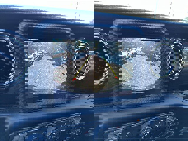 Used 2021 Jeep Wrangler Unlimited Sahara image 13