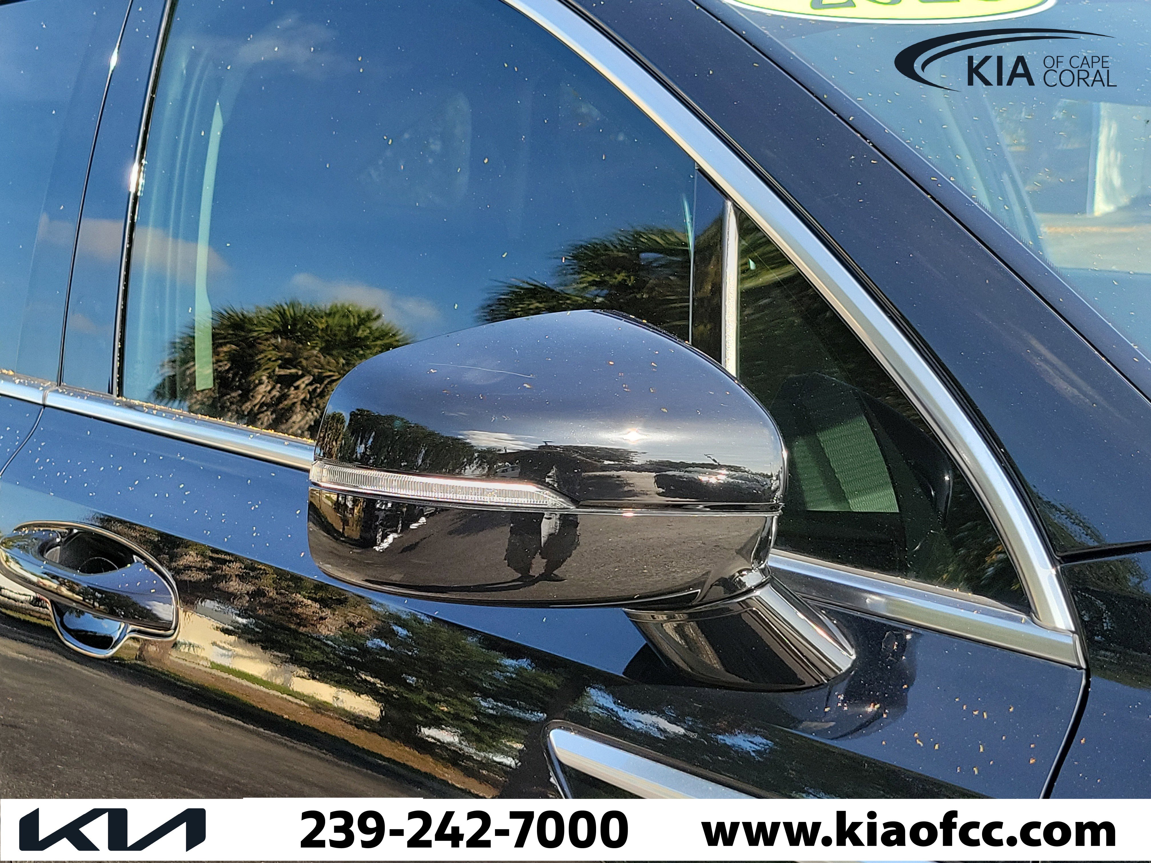 Used 2023 Kia Sorento LX FWD image 7