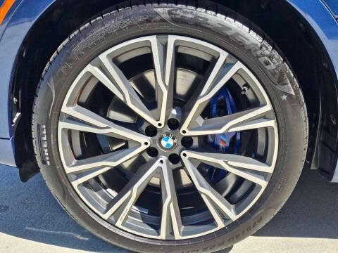 Used 2019 BMW X7 xDrive50i AWD/4WD image 16