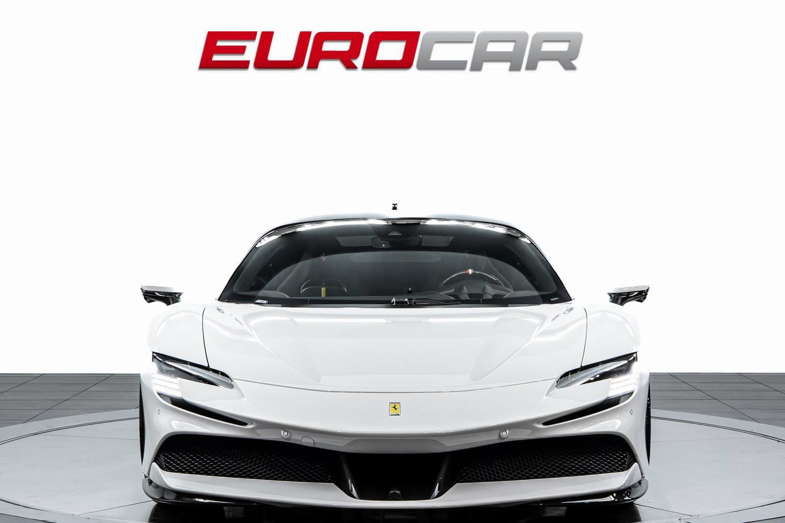 Used 2022 Ferrari SF90 Stradale AWD/4WD image 8