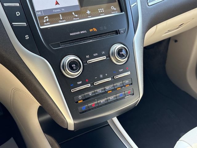 Used 2018 Lincoln MKC Reserve FWD image 34