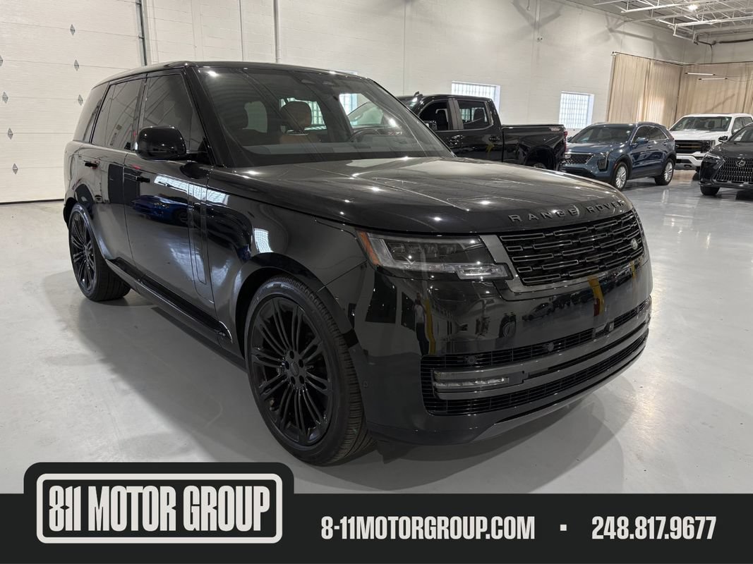 Used 2026 Land Rover Range Rover SE AWD/4WD image 1