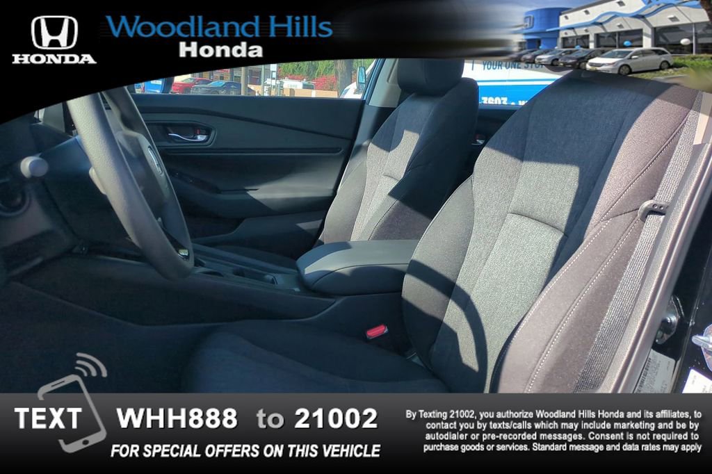 Certified 2025 Honda Accord SE image 19