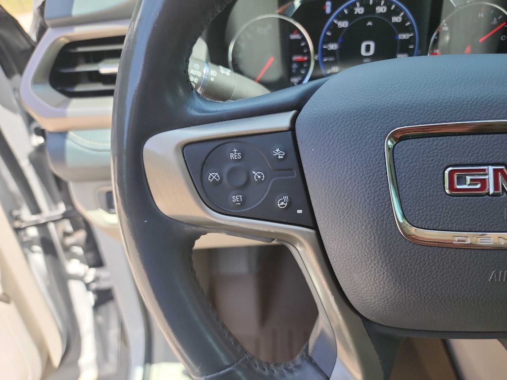 Used 2021 GMC Acadia Denali AWD/4WD image 19