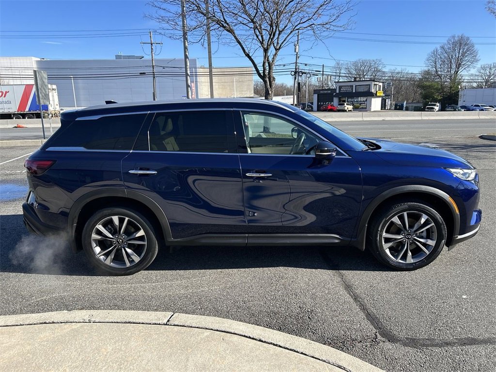 Certified 2023 INFINITI QX60 Luxe w/ Cargo Package image 9