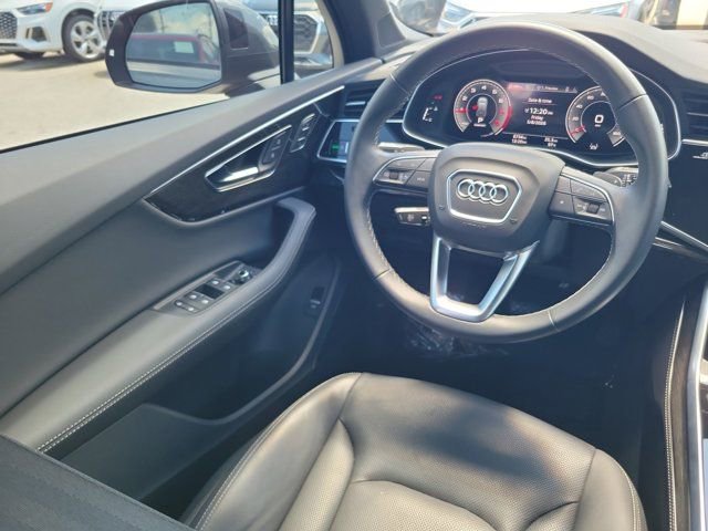 Used 2025 Audi Q7 3.0T Premium Plus w/ Premium Plus Package AWD/4WD image 13