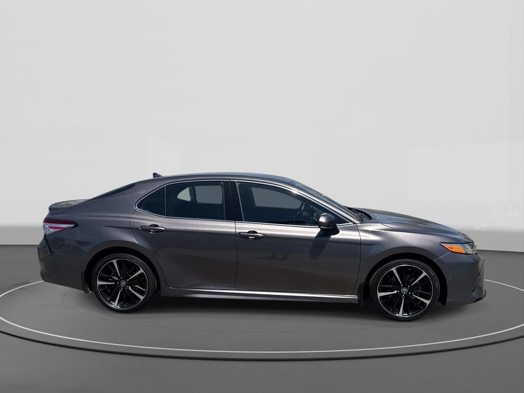 Used 2020 Toyota Camry XSE w/ Navigation Package FWD image 3