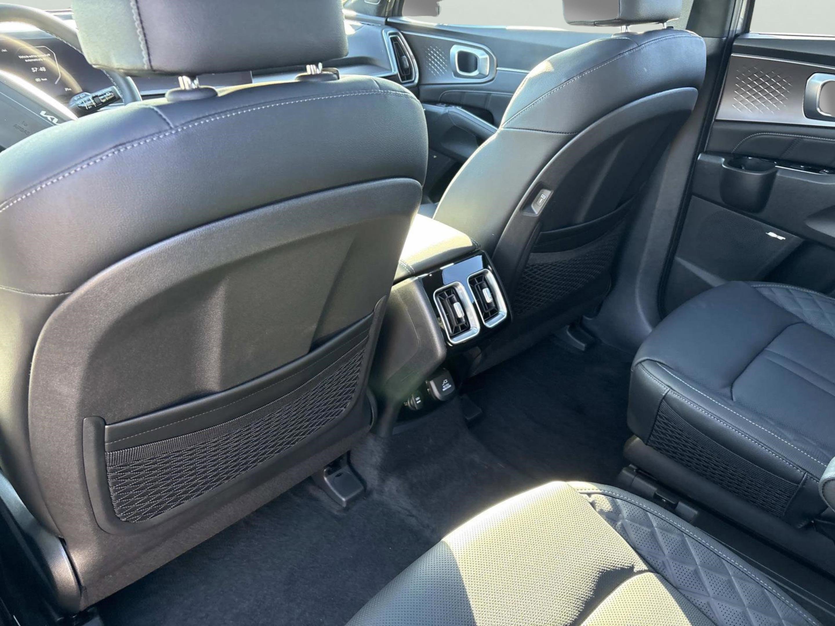 New 2026 Kia Sorento SX Prestige image 17