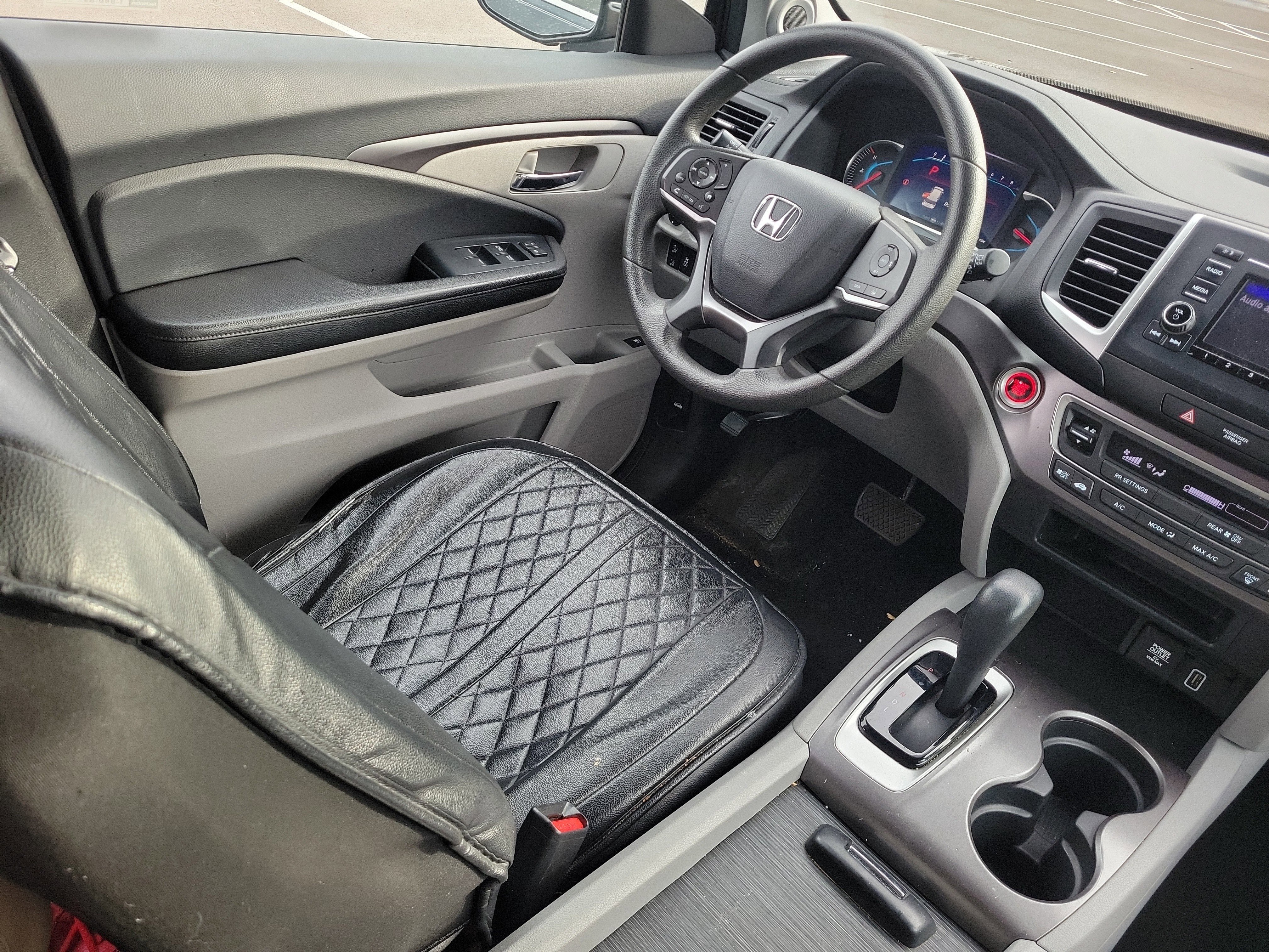 Used 2020 Honda Pilot LX image 15