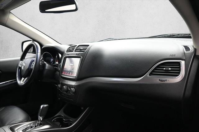 Used 2020 Dodge Journey Crossroad FWD image 27