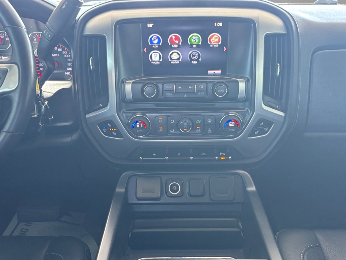 Used 2015 GMC Sierra 2500 SLT image 3