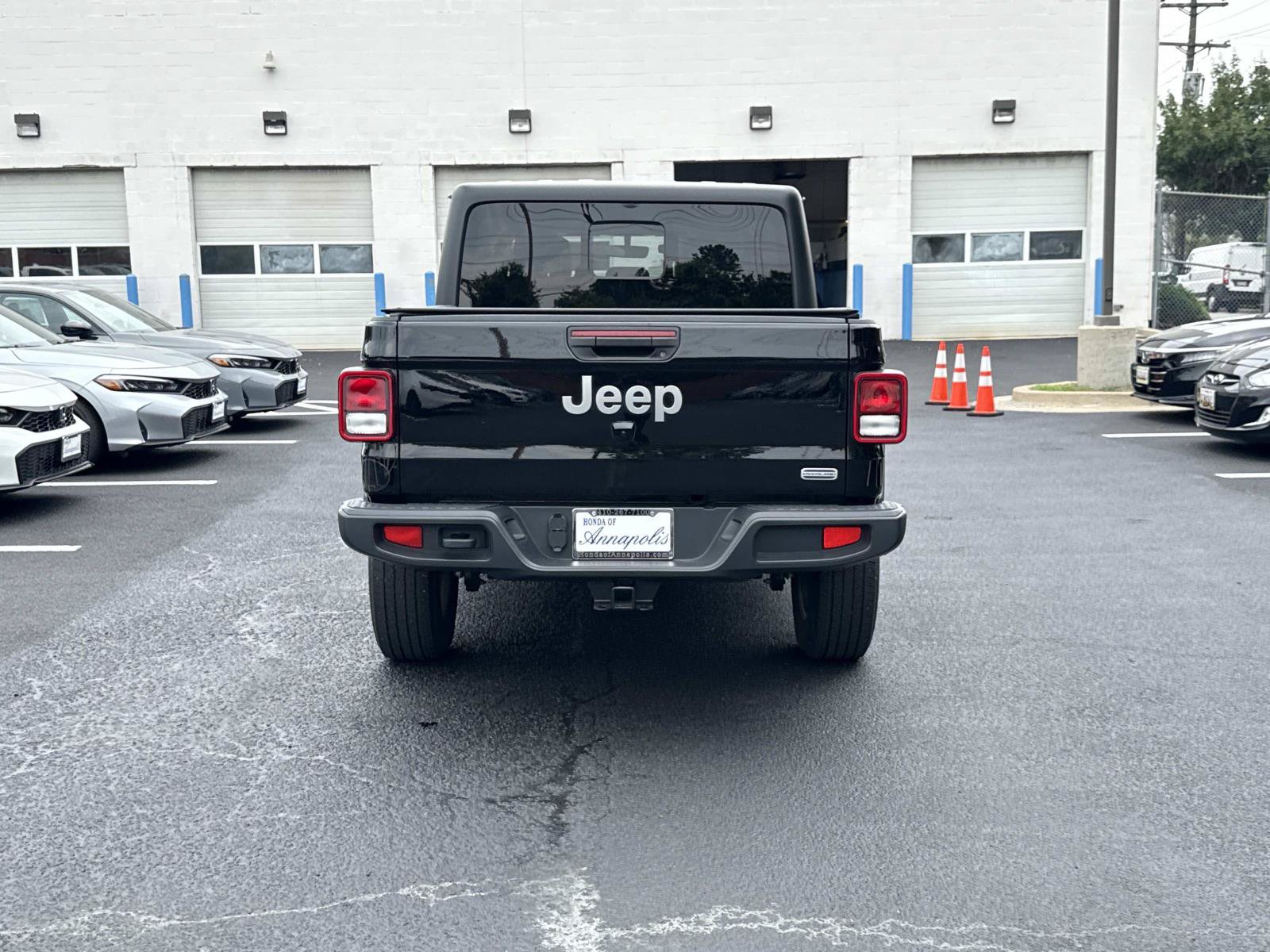 Used 2022 Jeep Gladiator Overland w/ Popular Equipment Package AWD/4WD image 22