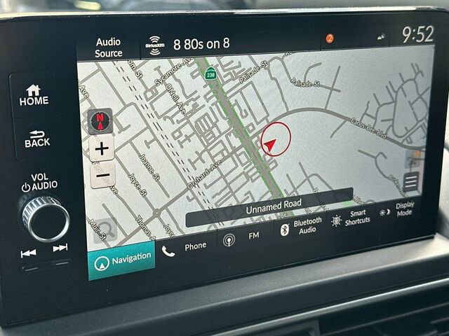 Used 2025 Honda Pilot Touring image 24