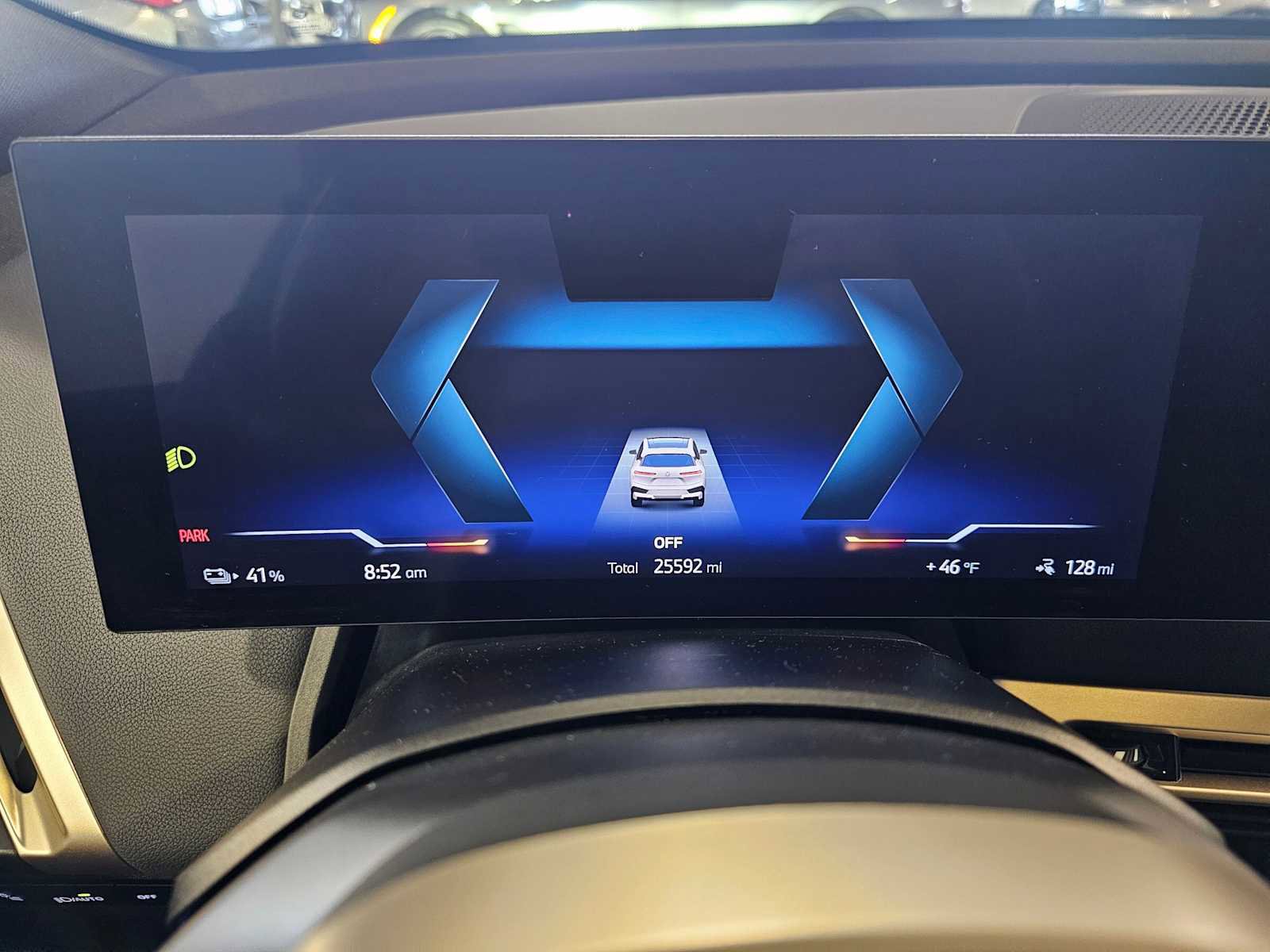 Used 2023 BMW iX xDrive50 w/ Premium Package image 11