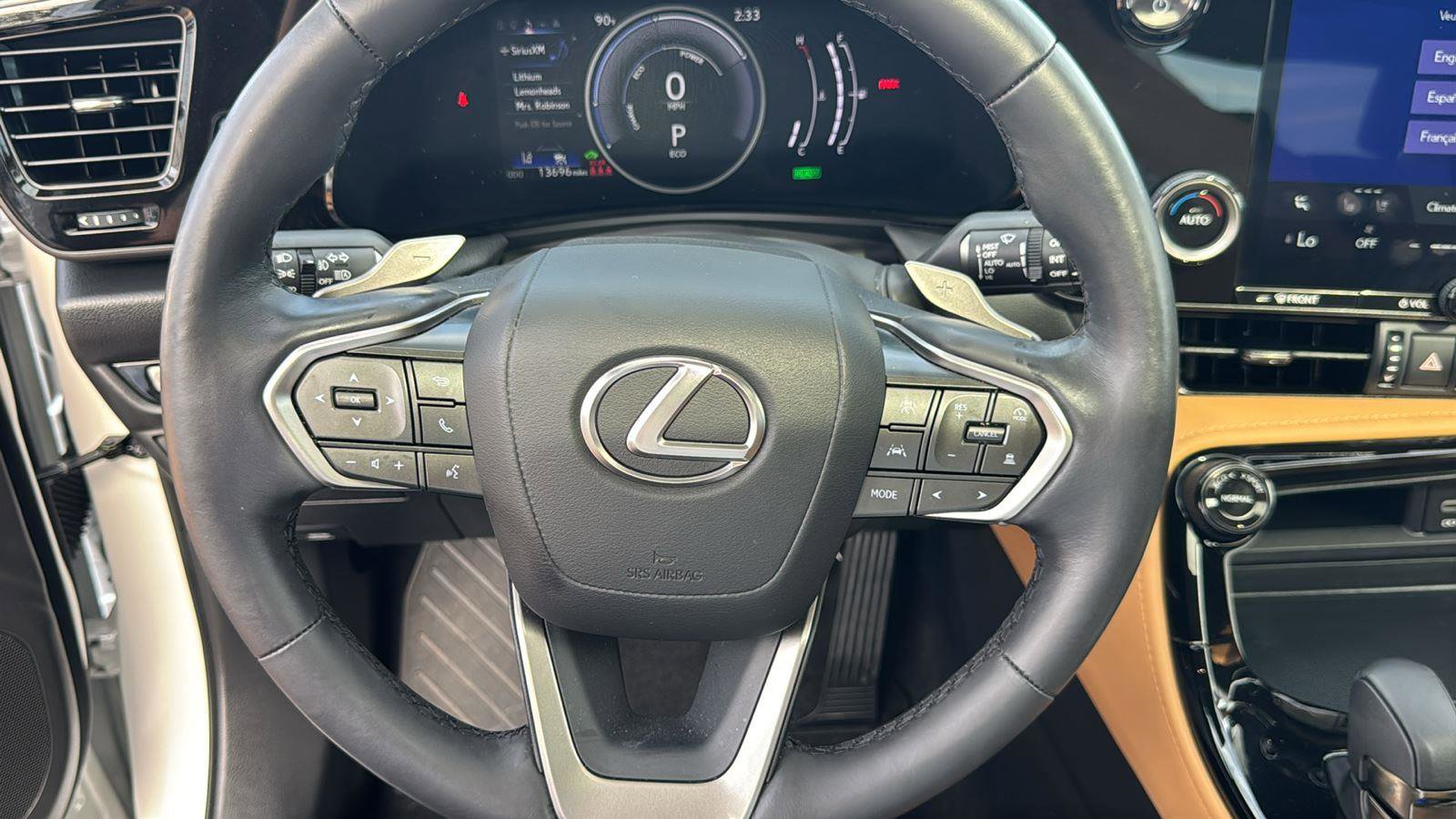 Used 2025 Lexus NX 350h AWD w/ Premium Package image 15