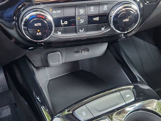 New 2026 Chevrolet Trax LT w/ Driver Confidence Package FWD image 28