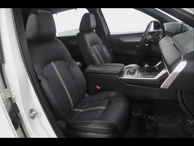 Certified 2026 MAZDA CX-90 3.3 Turbo S w/ Premium Package AWD/4WD image 16