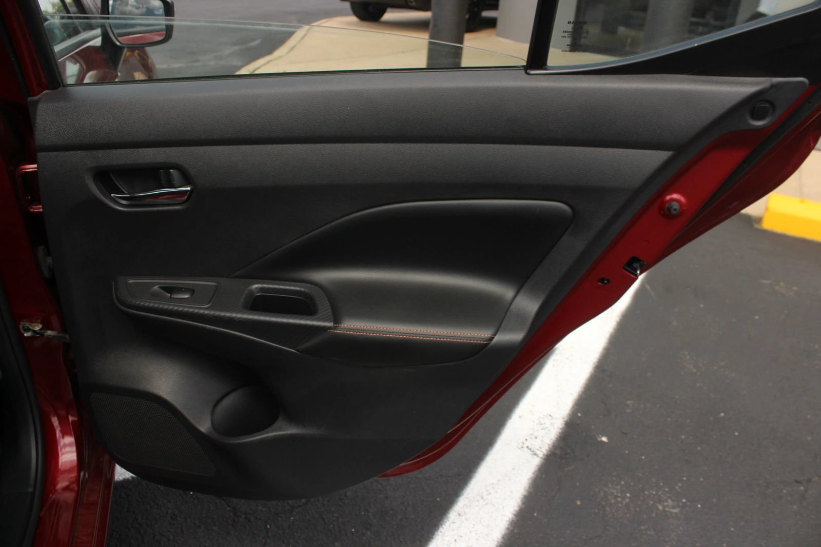 Used 2020 Nissan Versa SR FWD image 21