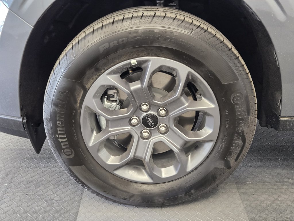 New 2026 Ford Maverick XLT w/ XLT Luxury Package FWD image 10