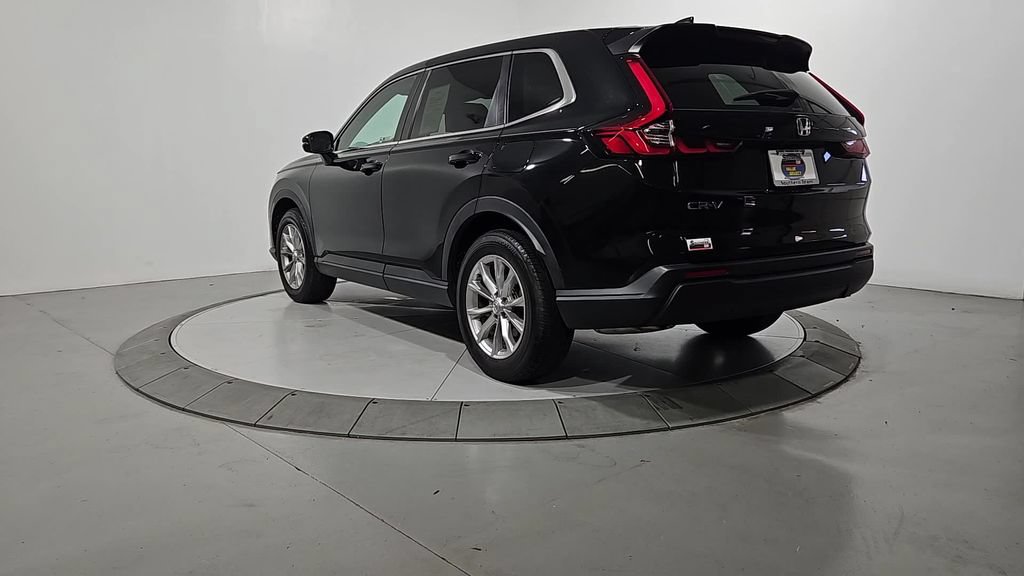 Used 2024 Honda CR-V EX image 3
