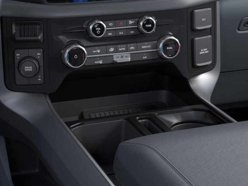 New 2025 Ford F150 XLT w/ Equipment Group 301A Standard image 18