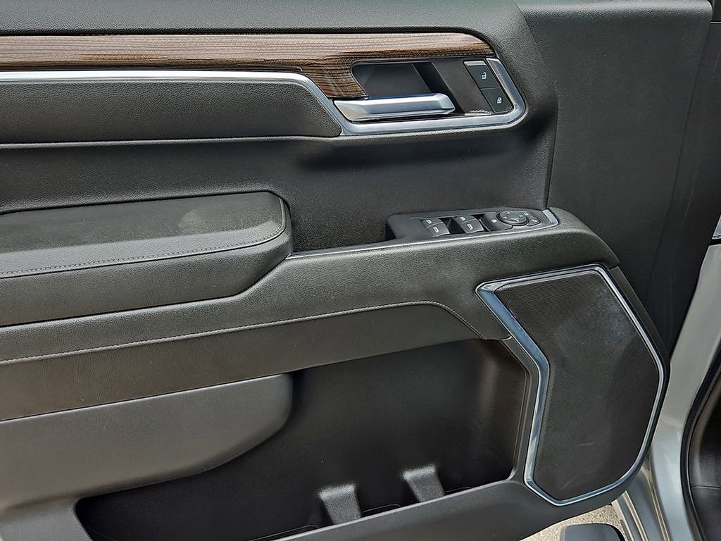 Used 2024 Chevrolet Silverado 1500 RST w/ Z71 Off-Road Package image 21