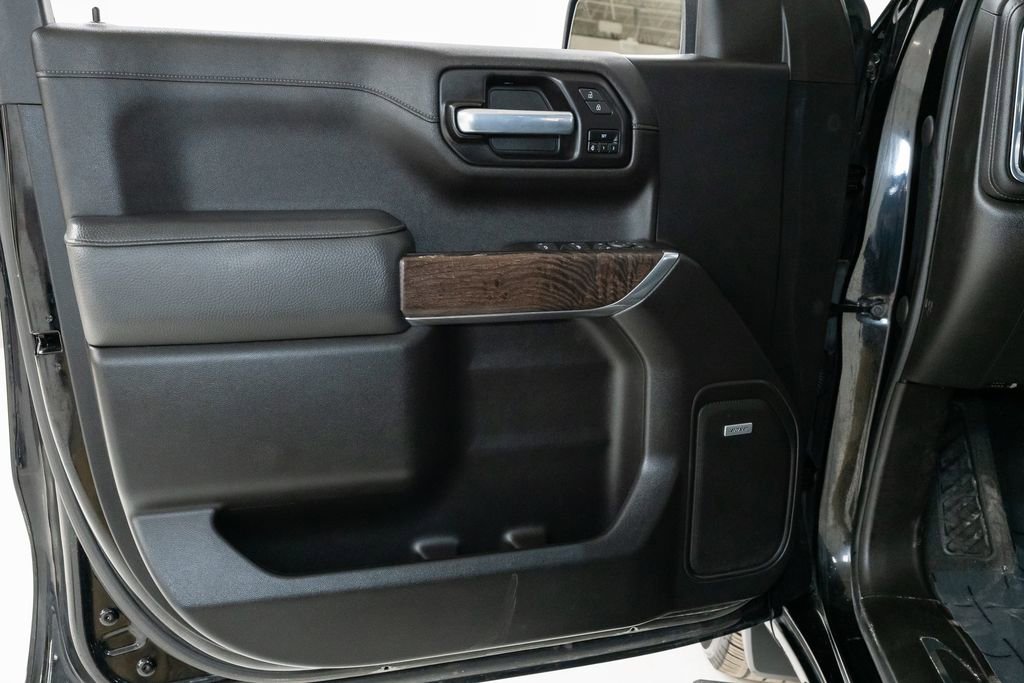 Used 2021 GMC Sierra 1500 Denali w/ Denali Ultimate Package image 11