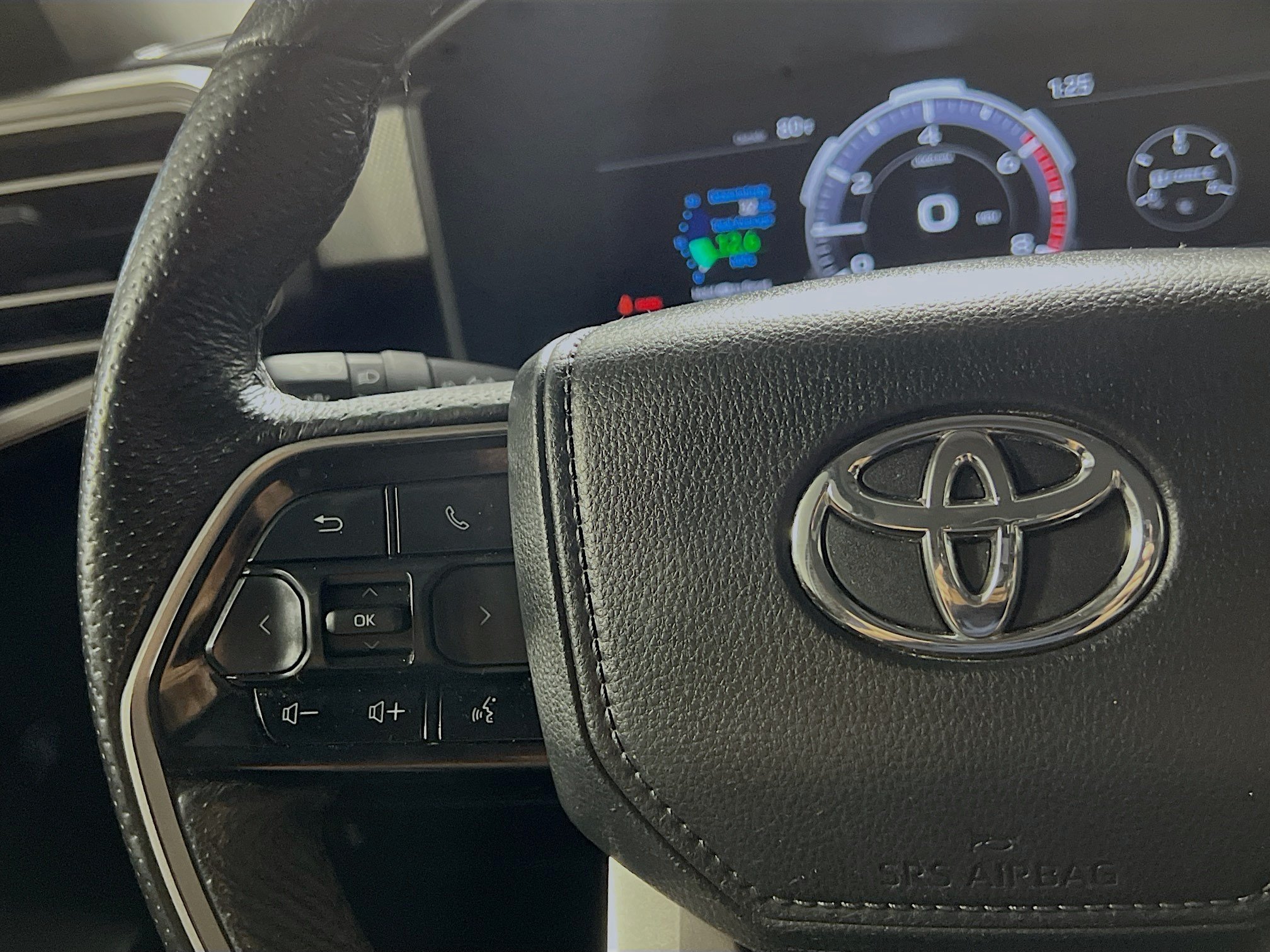 Used 2024 Toyota Tundra Limited AWD/4WD image 19