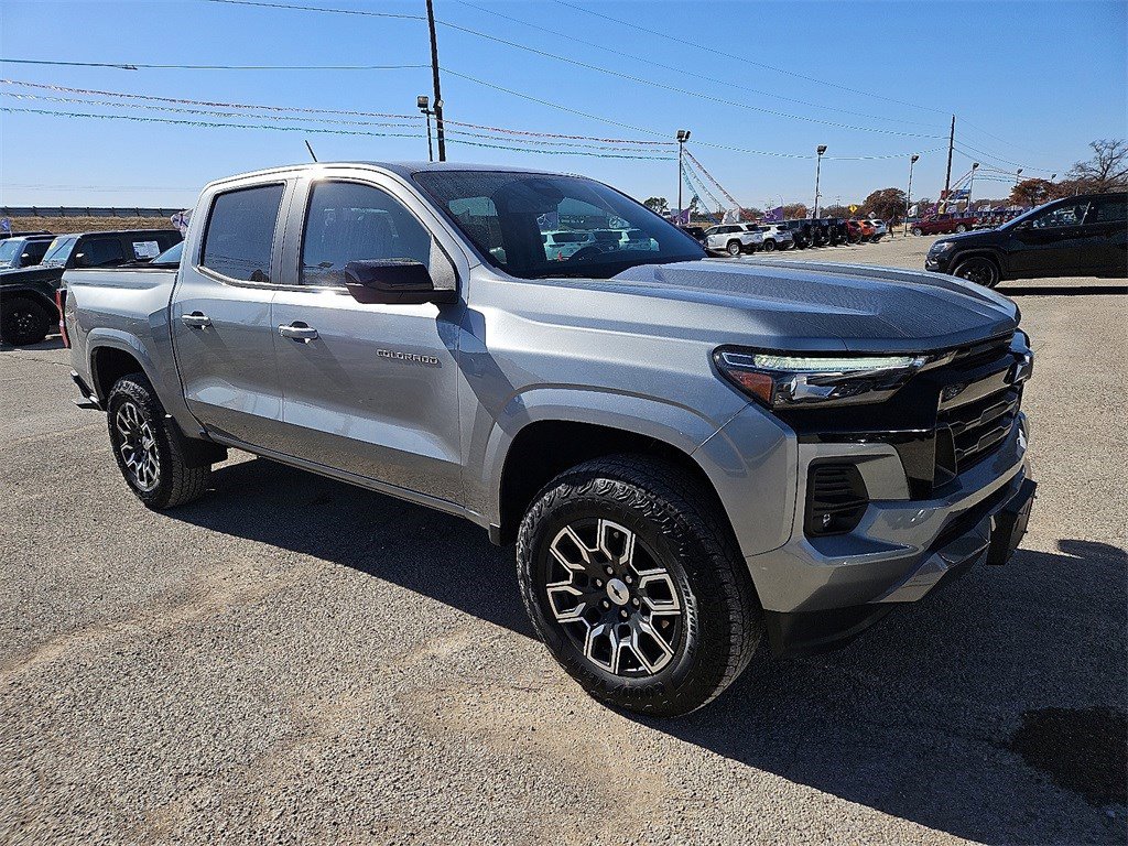 Used 2023 Chevrolet Colorado Z71 w/ Z71 Convenience Package 2 image 10